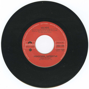 Highschool Superstar b/w I Wanna Be Loved By You