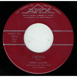 	L'école b/w Trois Fois Merci