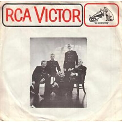  Le Fer, Le Marbre Et L'Acier (Marble Breaks And Iron Bends) b/w L'Été, L'Été (Monday, Monday) (picture sleeve)